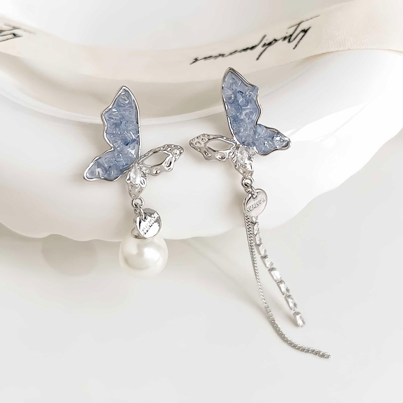 Asymmetric Blue Butterfly Pearl Earrings - Remellia