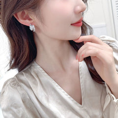 Bamboo-Textured Snake-Shaped Earrings - Remellia