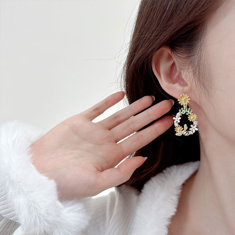 French-Inspired Daisy Drop Earrings with Enamel Detailing - Remellia