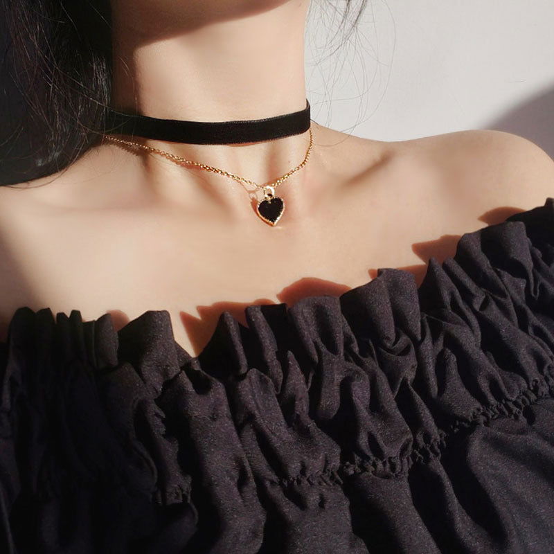 VELVET HEART FINE CHAIN CHOKER - Remellia